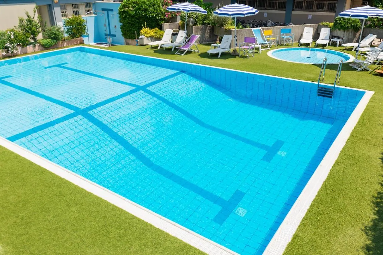 Hotel Caesar Cesenatico Italy
